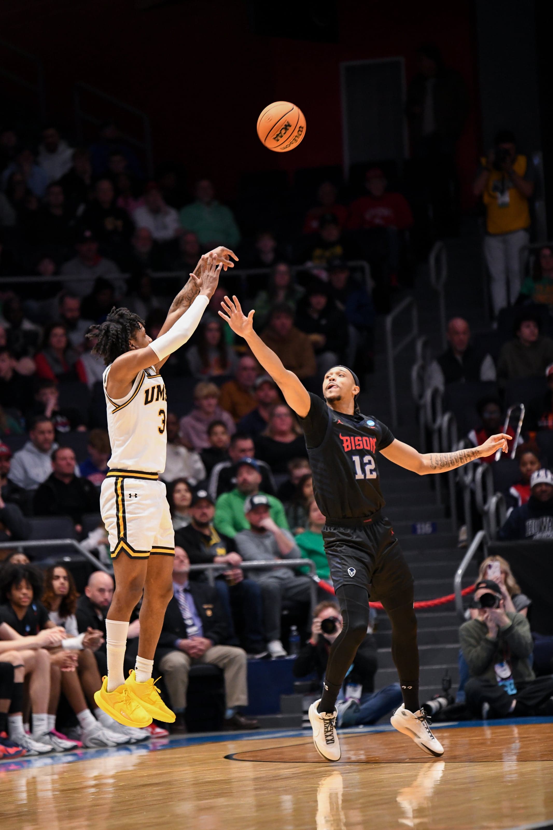 Studio Bahar game day action photograph